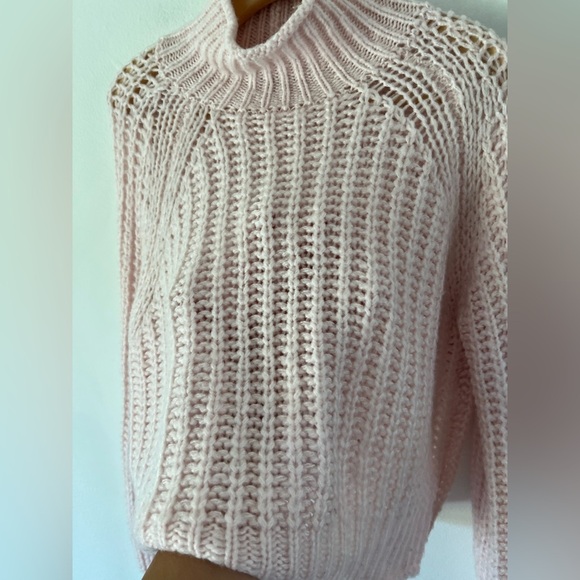 Wooden Ships Tara Rails Pink Chunky Open Knit Long Sleeve Turtleneck Sweater - Picture 5 of 8